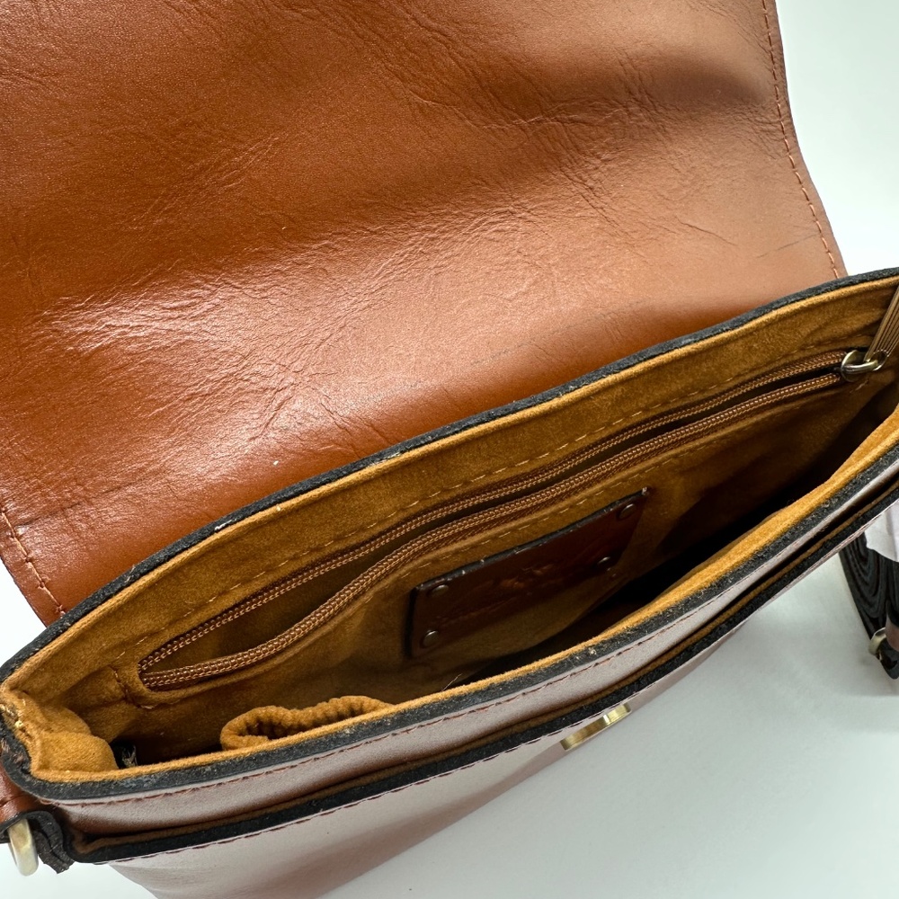 Patricia Nash Corfu Heritage Leather Crossbody Bag Tan With Dust Bag NWT - Picture 8 of 16
